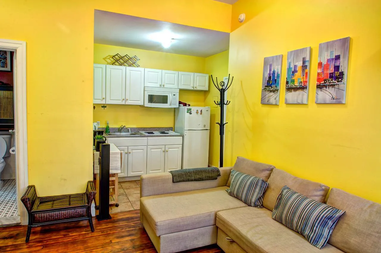 Chelsea Art Suites New York Hostel