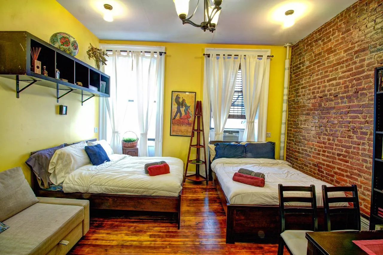 Hostel Chelsea Art Suites New York