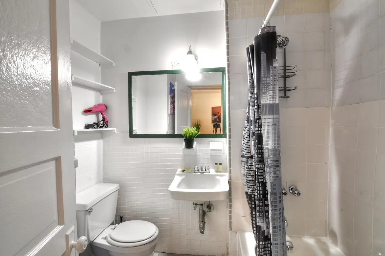 Chelsea Art Suites New York