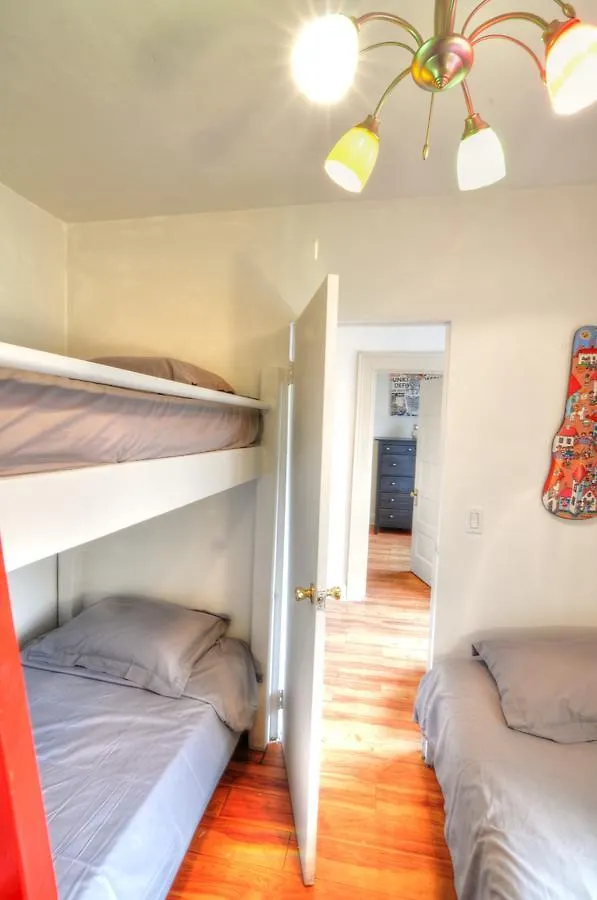 Chelsea Art Suites New York Hostel