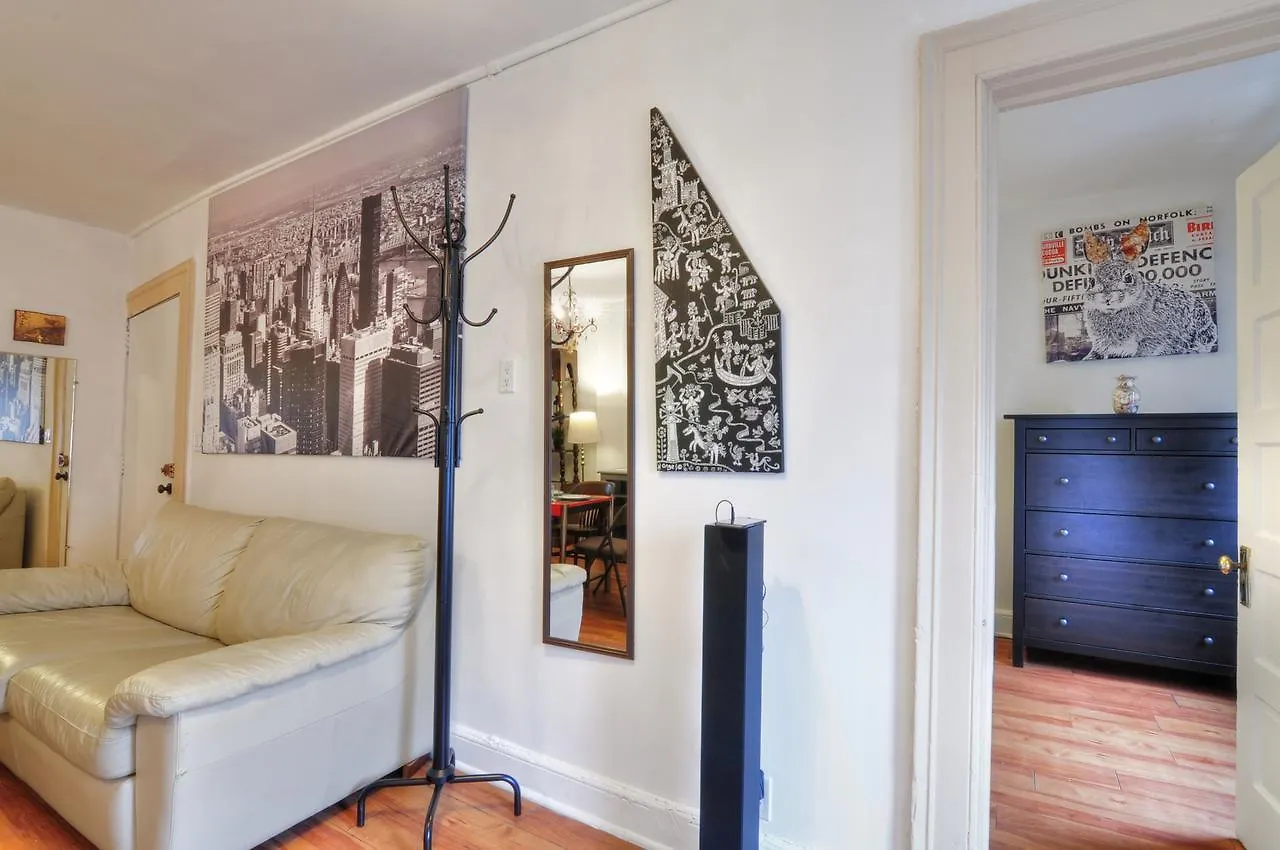 Chelsea Art Suites New York Hostel